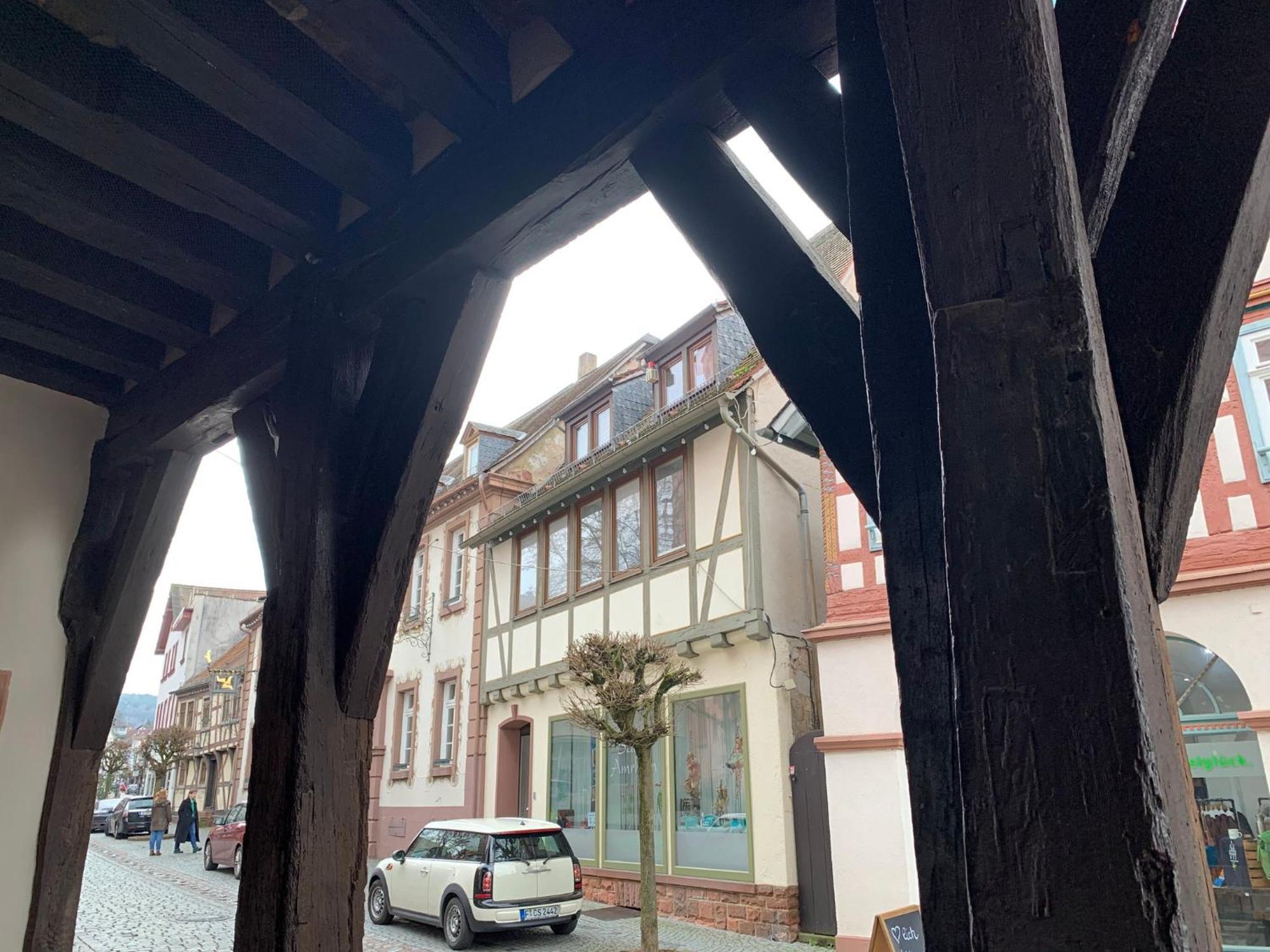 Apartment Am Historischen Rathaus Michelstadt Extérieur photo
