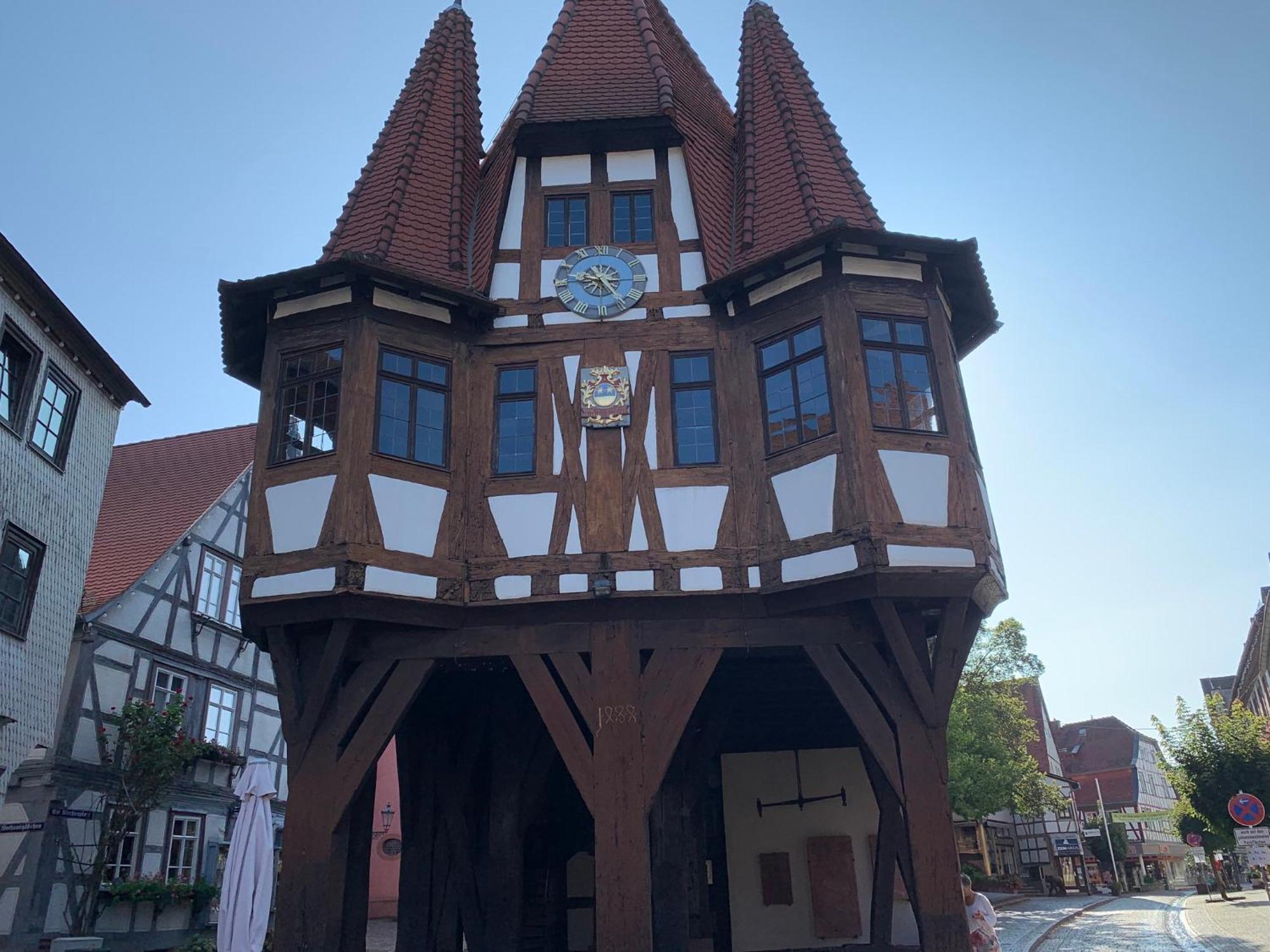 Apartment Am Historischen Rathaus Michelstadt Extérieur photo